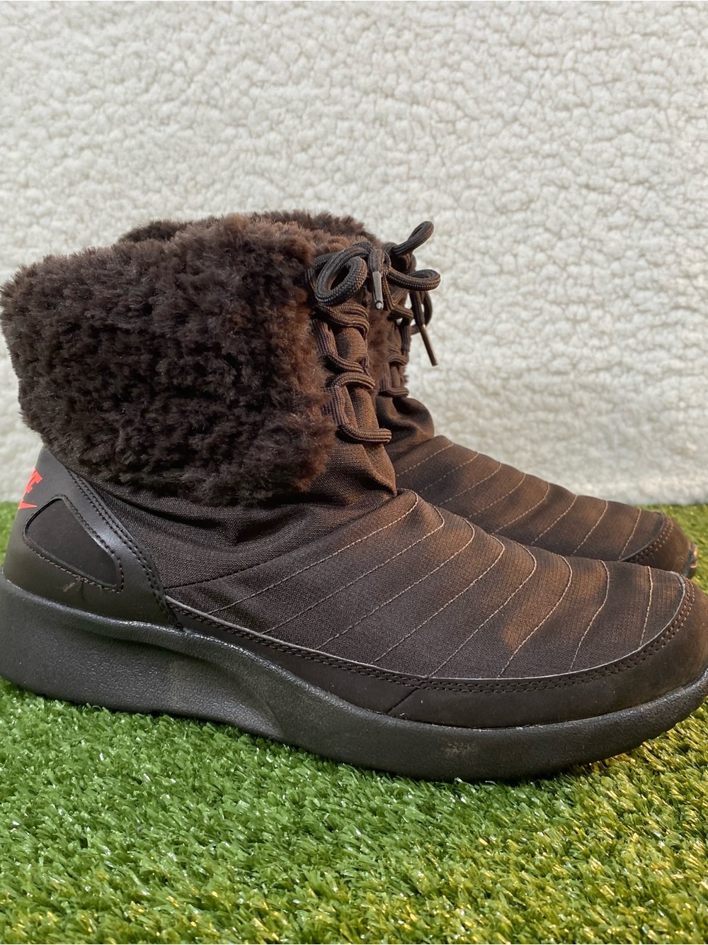 NIKE Kaishi Winter High Ankle Boots Women Size 7 Brown Fur Collar Comfort Casual